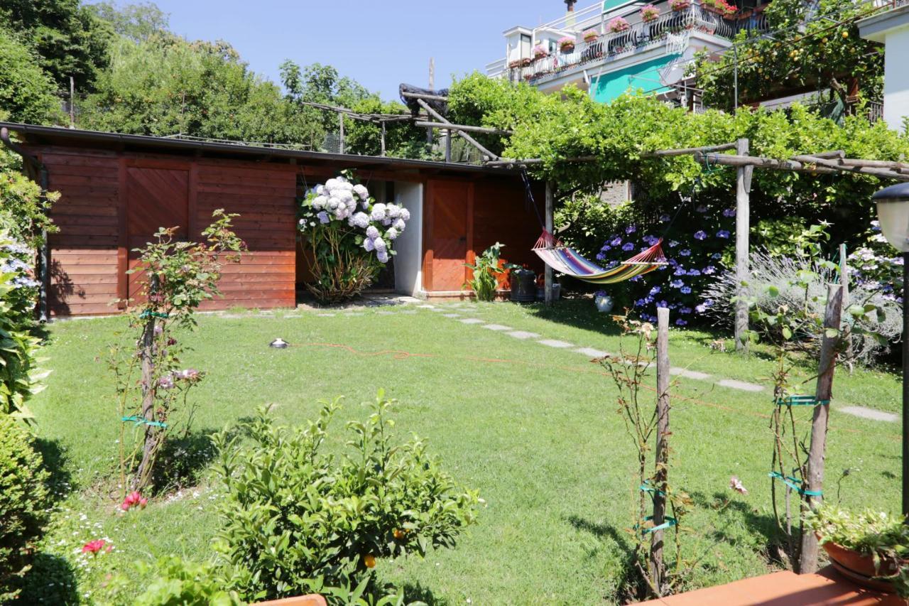 Bed and Breakfast Casa Rosaria Amalfi Coast Виетри Экстерьер фото