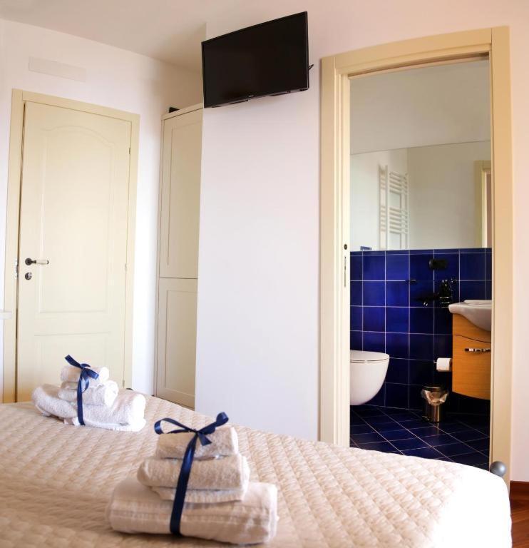 Bed and Breakfast Casa Rosaria Amalfi Coast Виетри Экстерьер фото